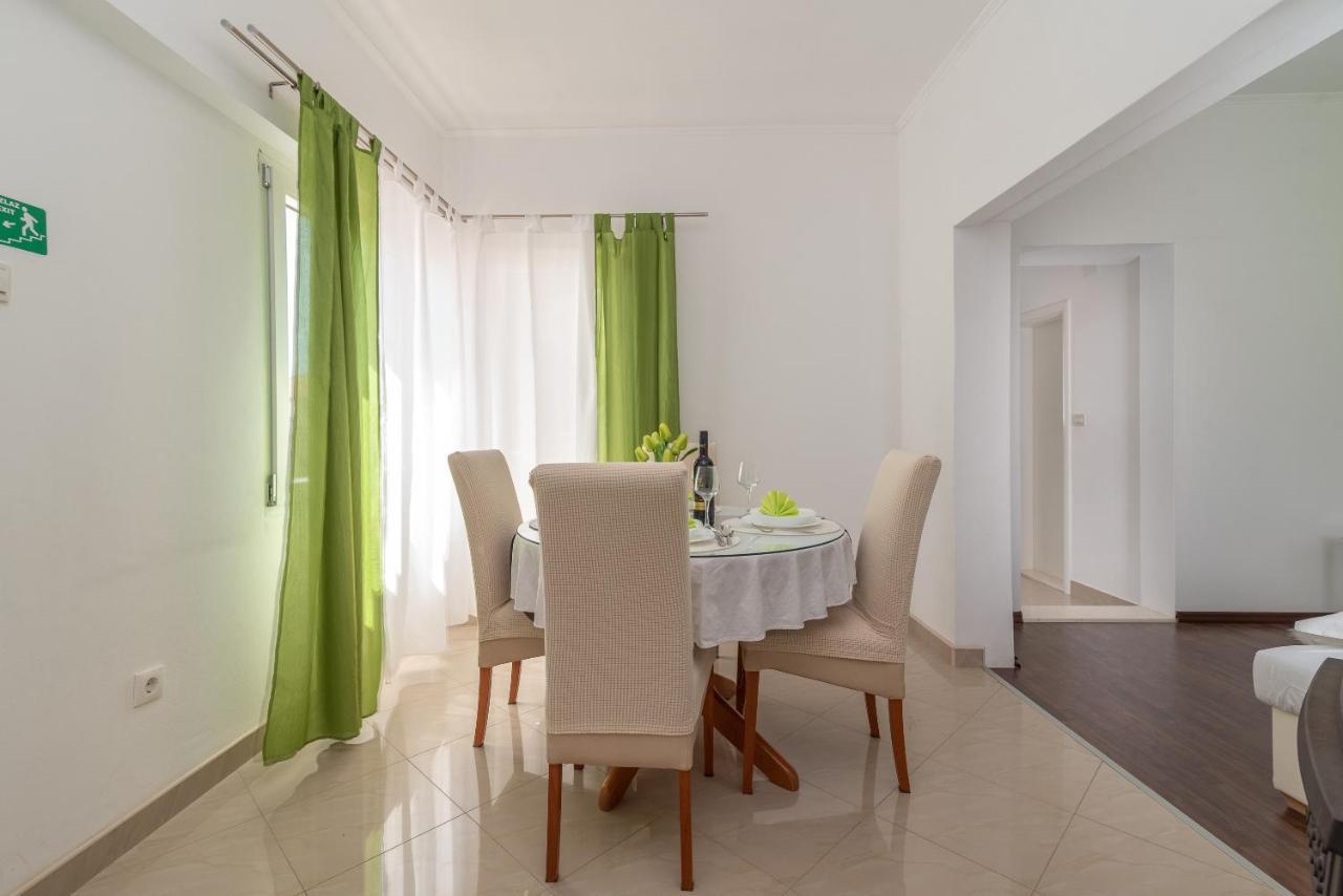 Apartment Roko Trogir Exterior foto