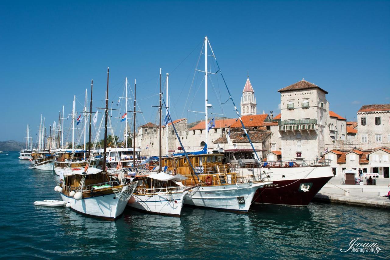 Apartment Roko Trogir Exterior foto
