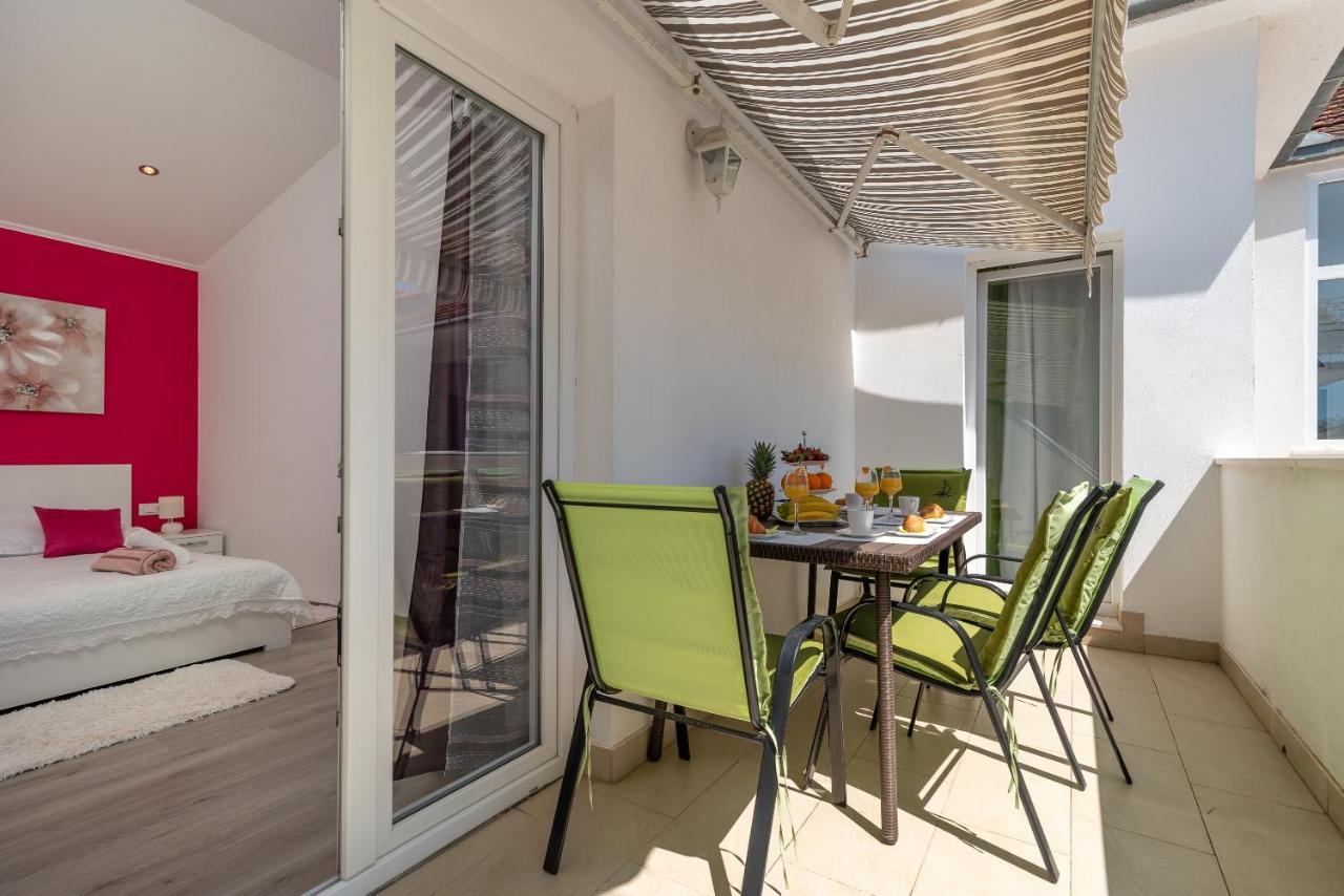 Apartment Roko Trogir Exterior foto
